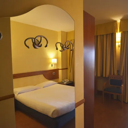 Western I Colli Szálloda Macerata